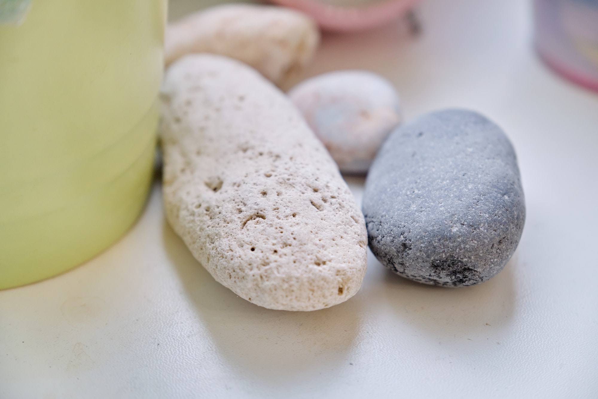 Natural stones in the interior of the house, feng shui, oriental philosophy